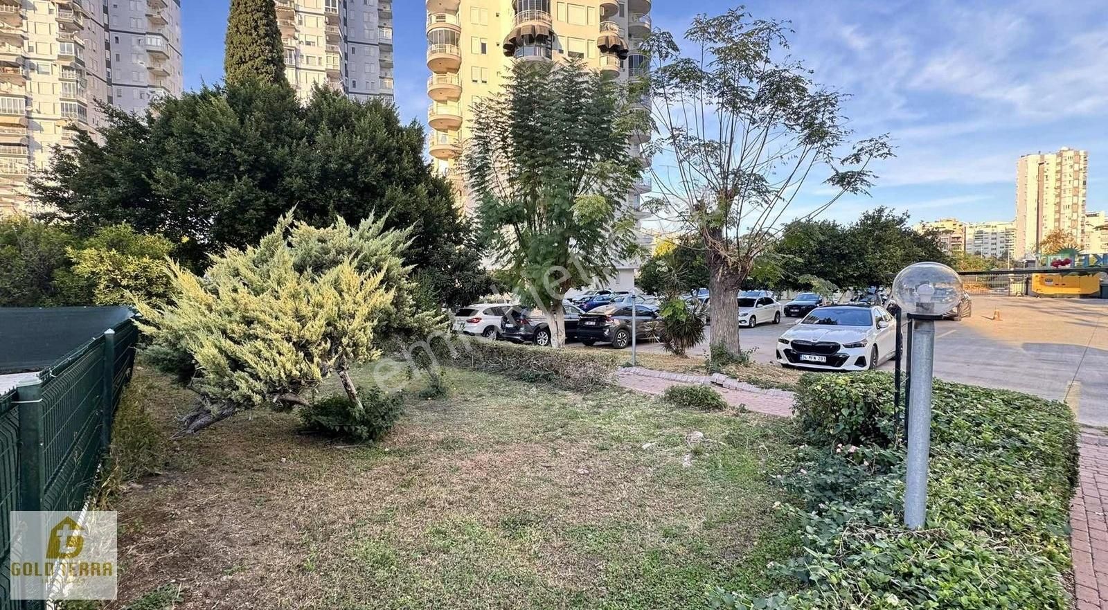 Antalya Muratpaşa Eşyalı Kiralık Daire Şirinyalı 'da 2+1 Eşyalı Arakat Deniz Manzaralı Daire !