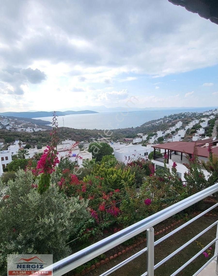 Günbatımı Sitesinde Özel Köşe Otoparklı Satılık Villa - Görsel 6