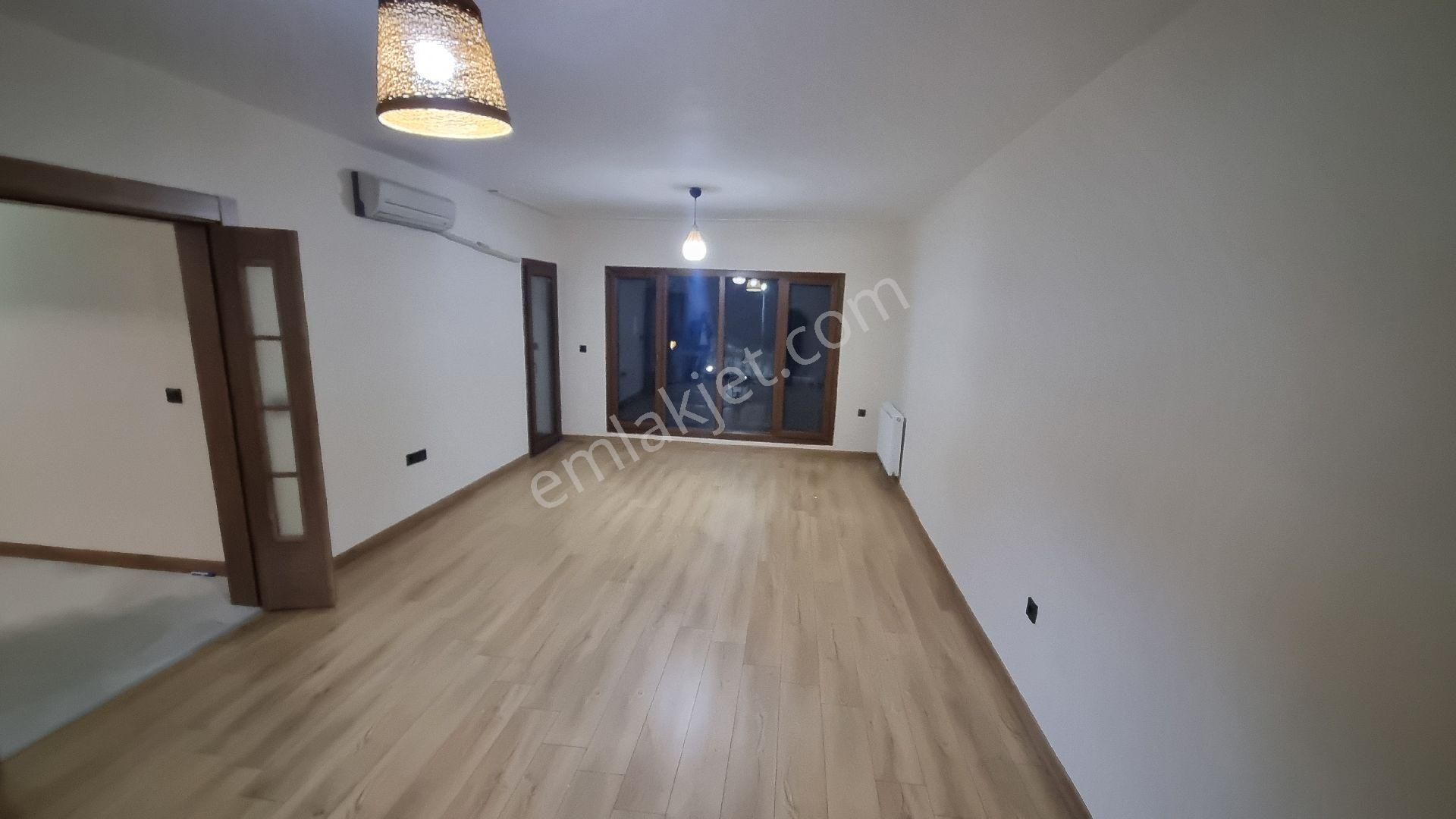 Sarıçam İstiklal Kiralık Daire Buruk Tokide Şok Market Yanı Yemek Odalı 2.5+1 Daire 1. Kat