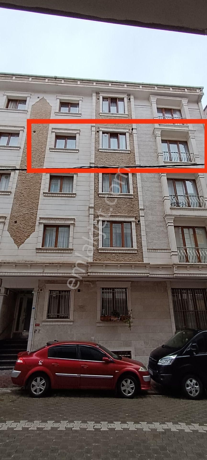 Esenyurt Turgut Özal Kiralık Daire Sahibinden 3+1 Ara Kat Karanlık Odası Olanmayan