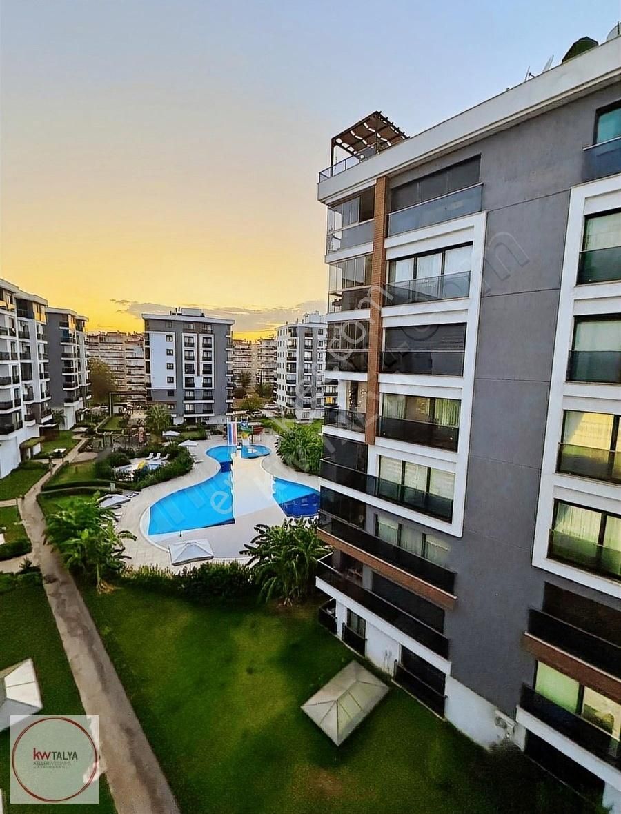 Kepez Çankaya Satılık Daire Panorama 2 Sitesi Panoramik Deniz Ve Şehir Manzaralı 4+1 Lux