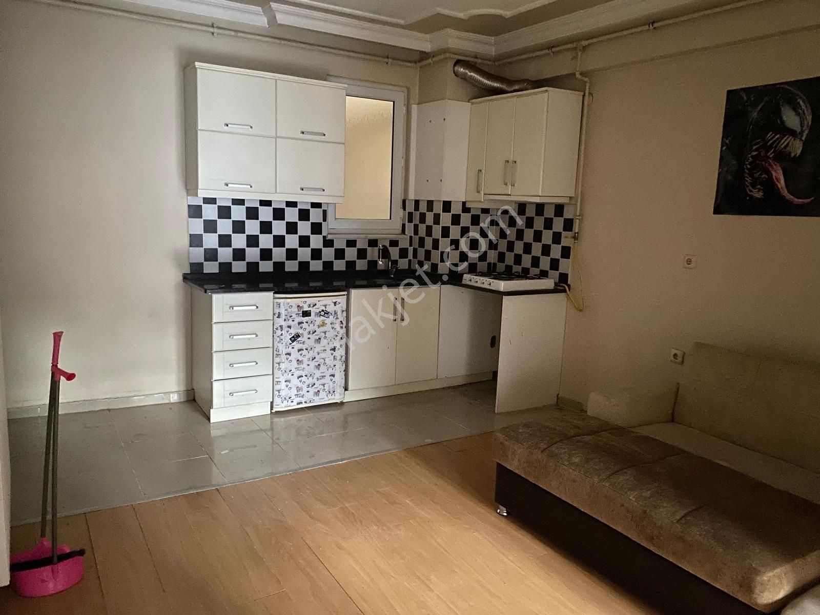 Eskişehir Tepebaşı Eşyalı Kiralık Daire Nil Emlak Gayrimenkulde Bulvar Yakını 55 M2 1+1 Daire