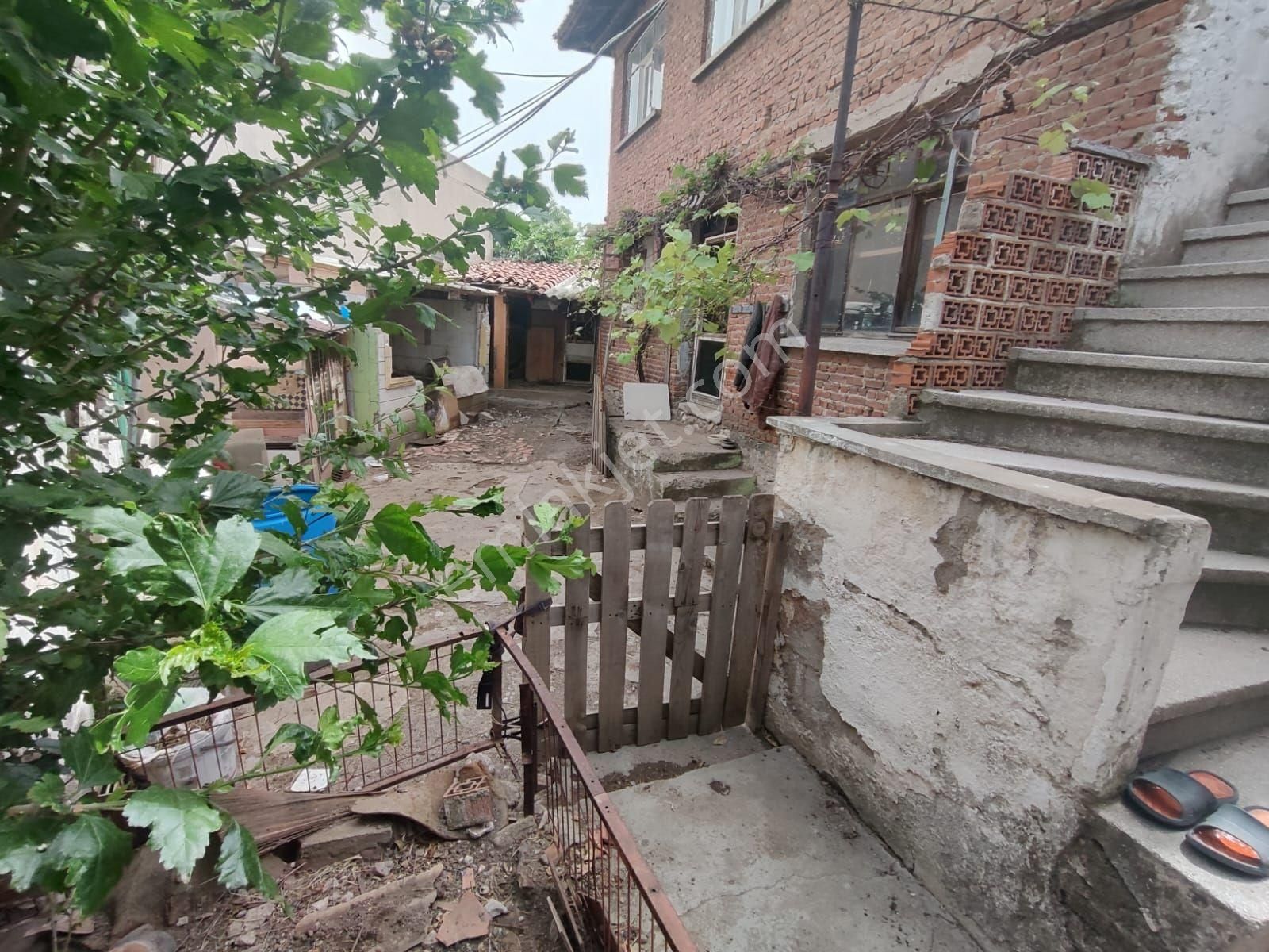 Edremit Merkeze Yakın İçinde 3 Adet Müstakil Ev Olan Satilik Arsa - Görsel 31