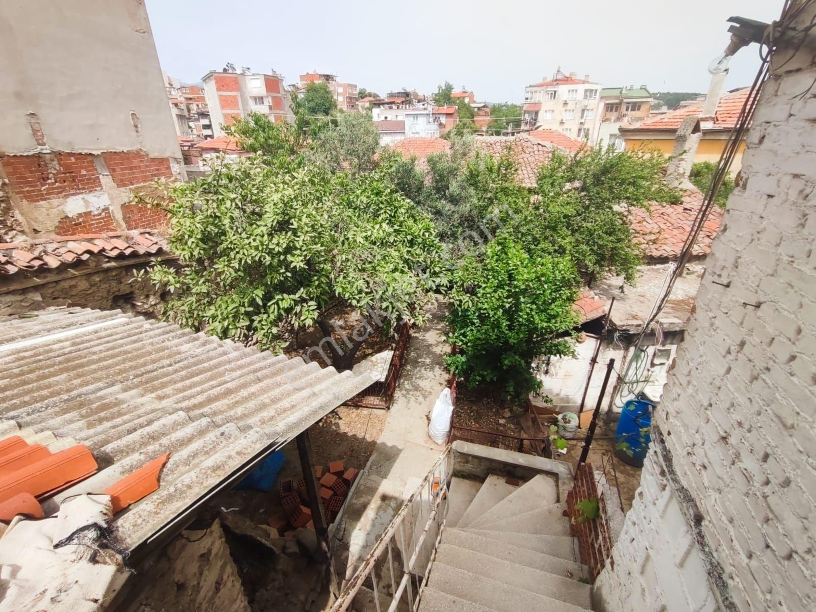 Edremit Merkeze Yakın İçinde 3 Adet Müstakil Ev Olan Satilik Arsa - Görsel 18