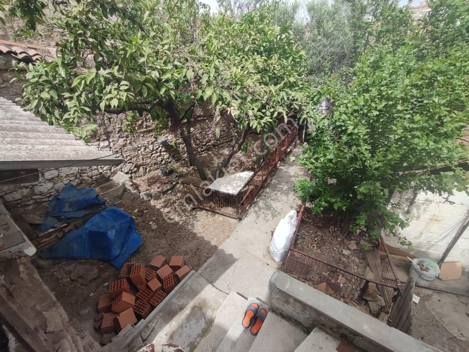 Edremit Merkeze Yakın İçinde 3 Adet Müstakil Ev Olan Satilik Arsa - Görsel 35