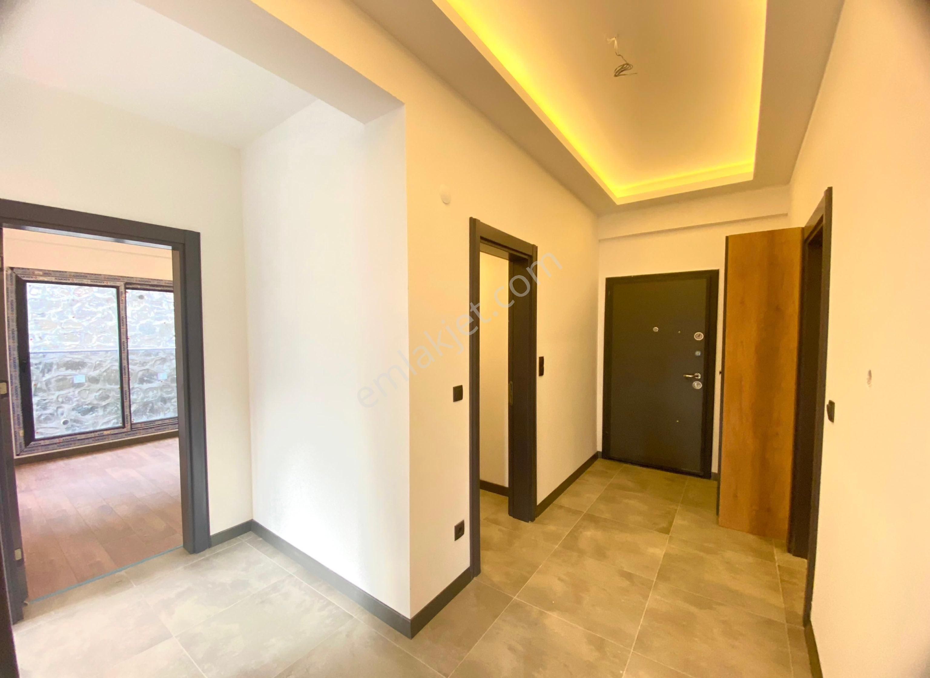 Kuşadasında Havuzlu Site İçerisinde Geniş Kullanımlı 1+1 Sıfır Daire Acil Satılık - Görsel 18