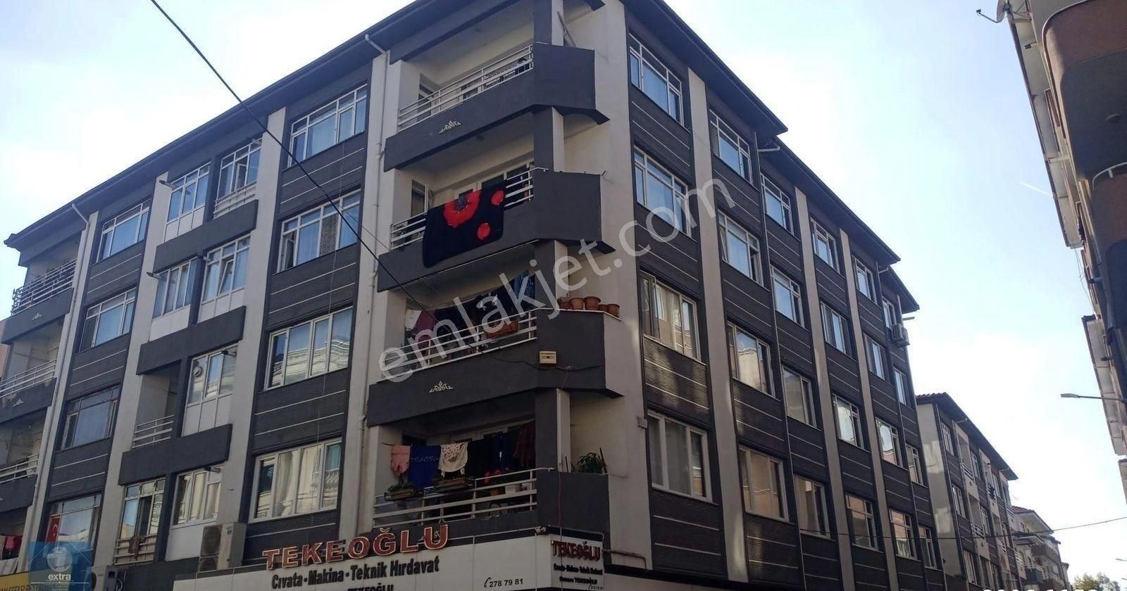 Adapazarı Orta Satılık Daire Sakarya Adapazarı 3+1'den 2+1'e Çevrilmiş 130 M2 Satılık Daire