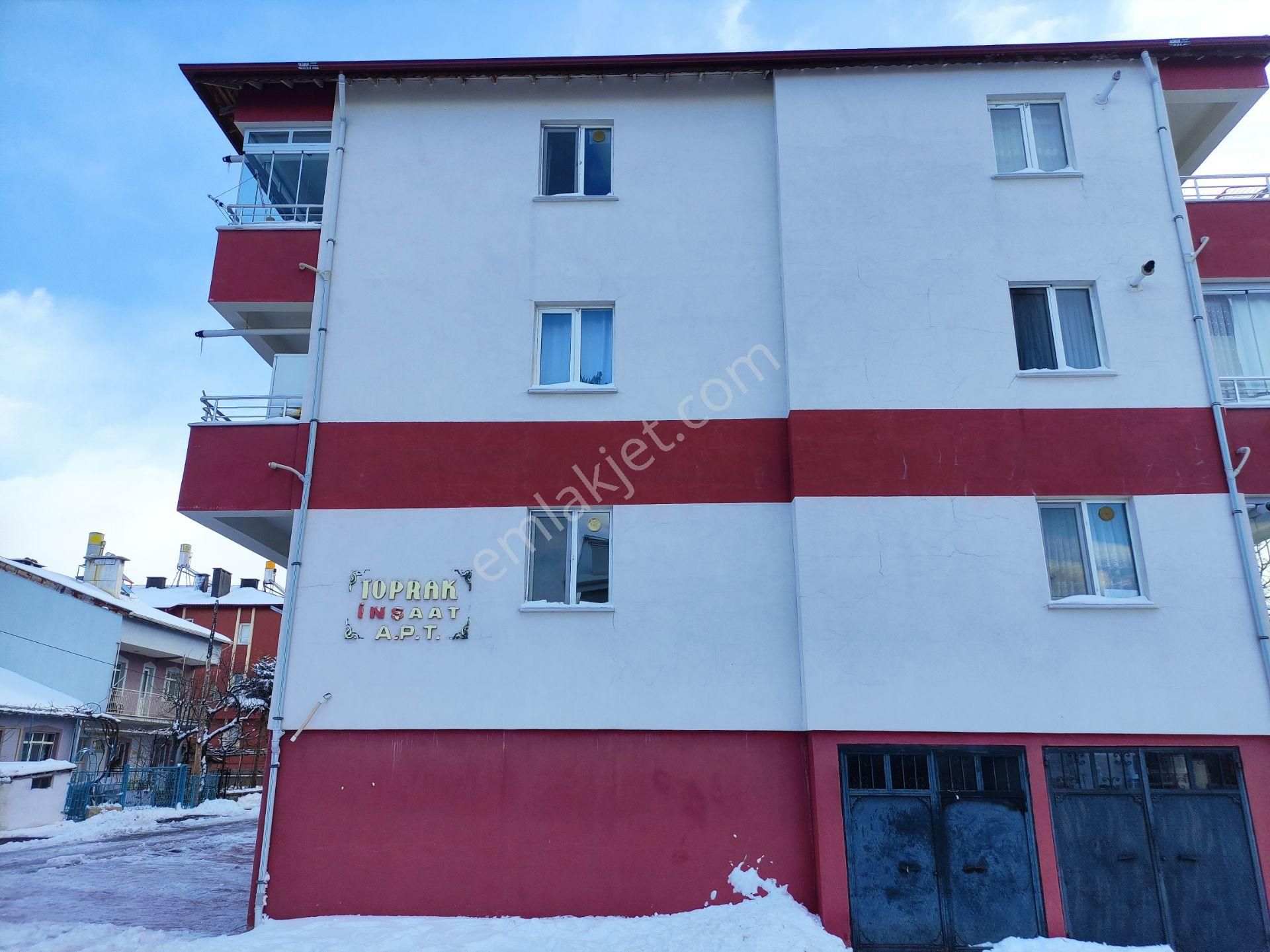 Seydişehir Yeni Cami Satılık Daire Konya Yenicami Mah. Satılık Daire 2+1 2.kat Garajlı Yeniehir Bina