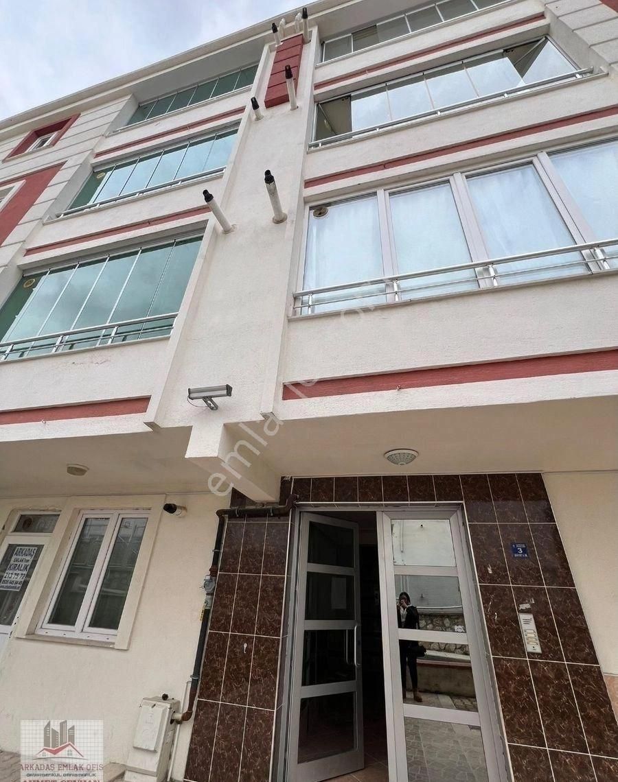 Çorum Çorum Merkez Eşyalı Kiralık Daire Arkadaş Emlaktan Eşyalı Kiralık 2+1 Daire 10.000 Tl Bahçelievler Mah.