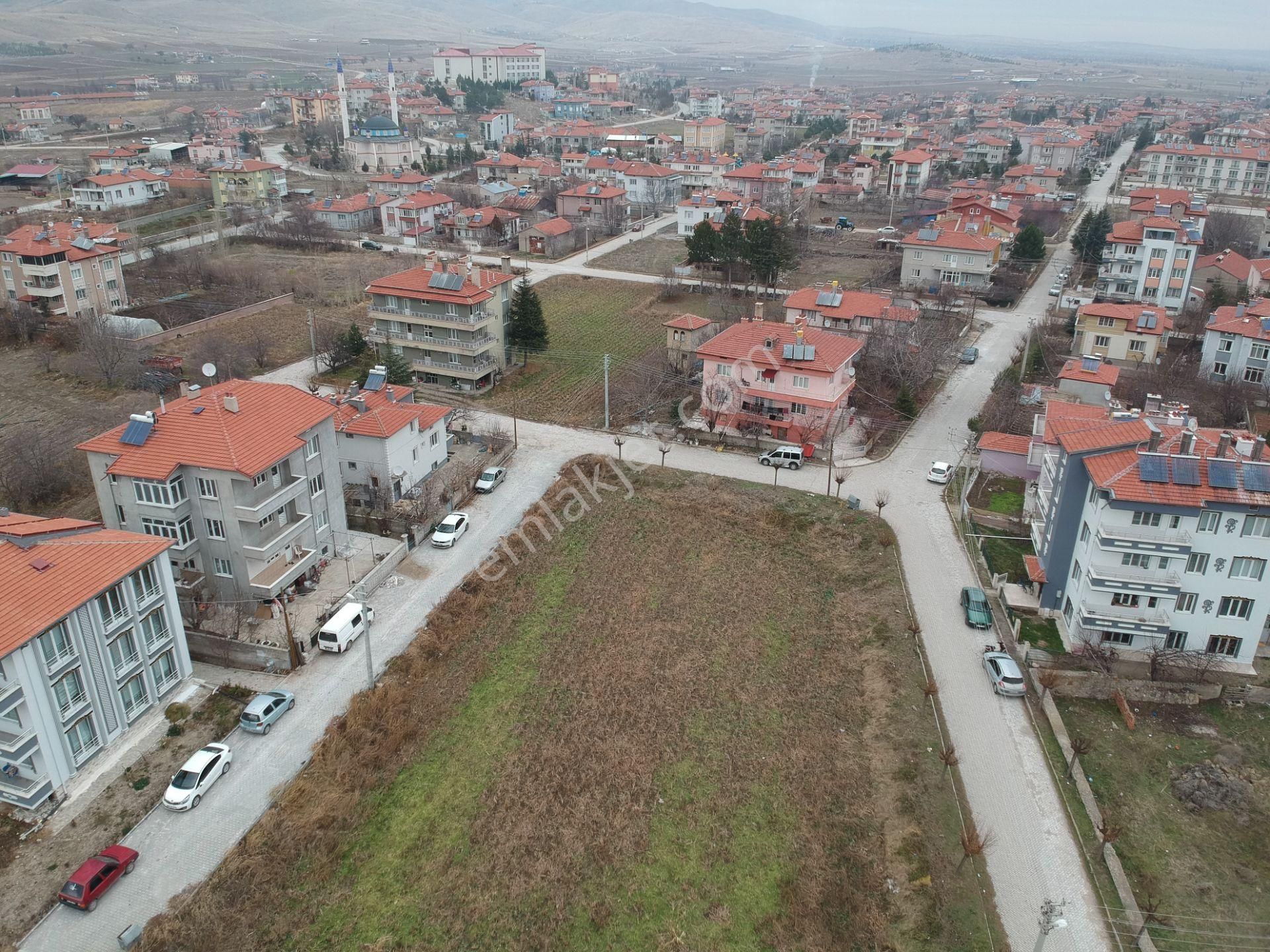 İlbey // Şuhut Taşlıca Mah. De Yap-sat A Uygun Net:1350 M² Arsa - Görsel 15