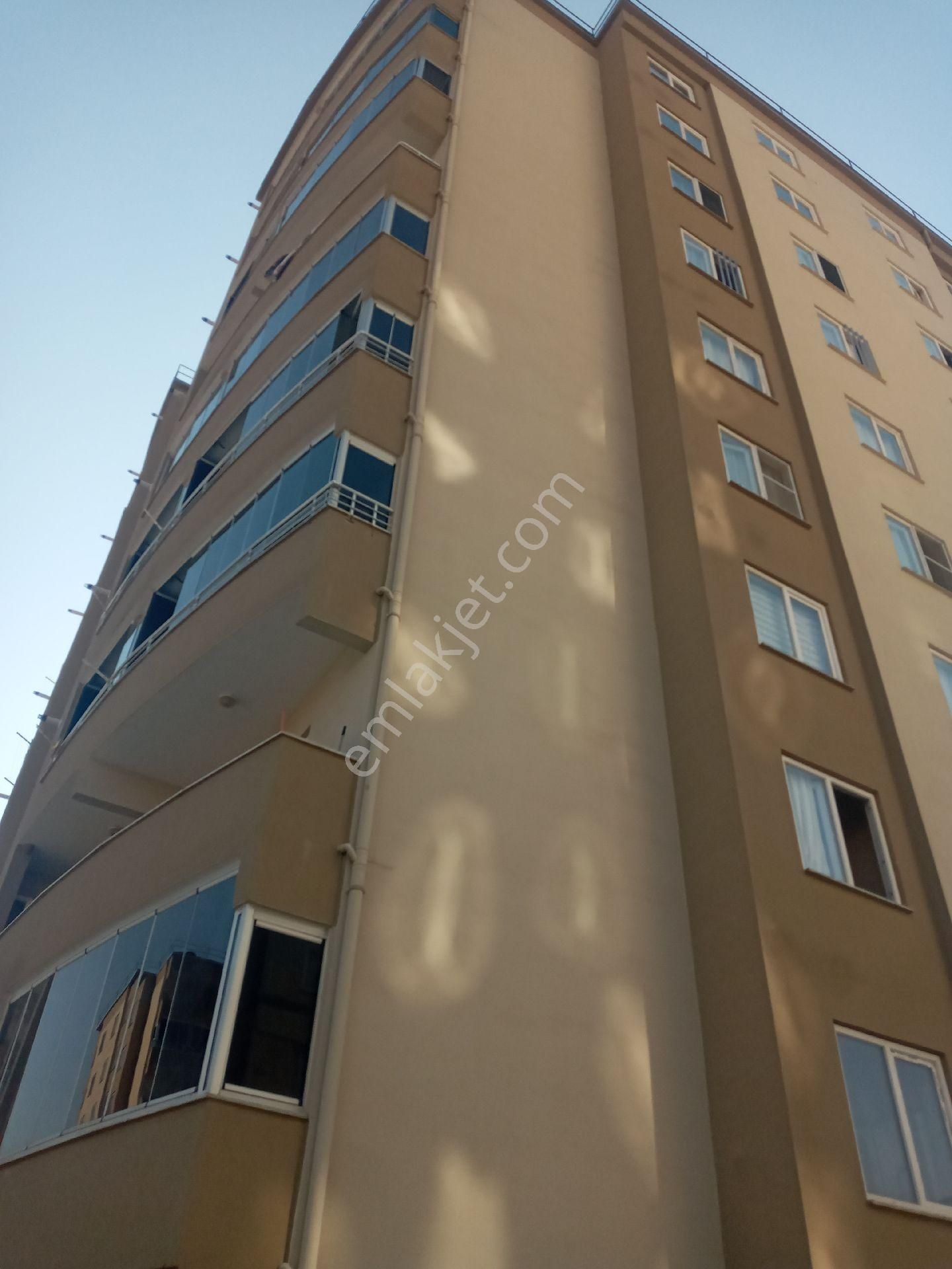 Dulkadiroğlu Yenikent Kiralık Daire Nehir Emlak'tan Kiralık 3+1 Her Katta 4 Daire Var