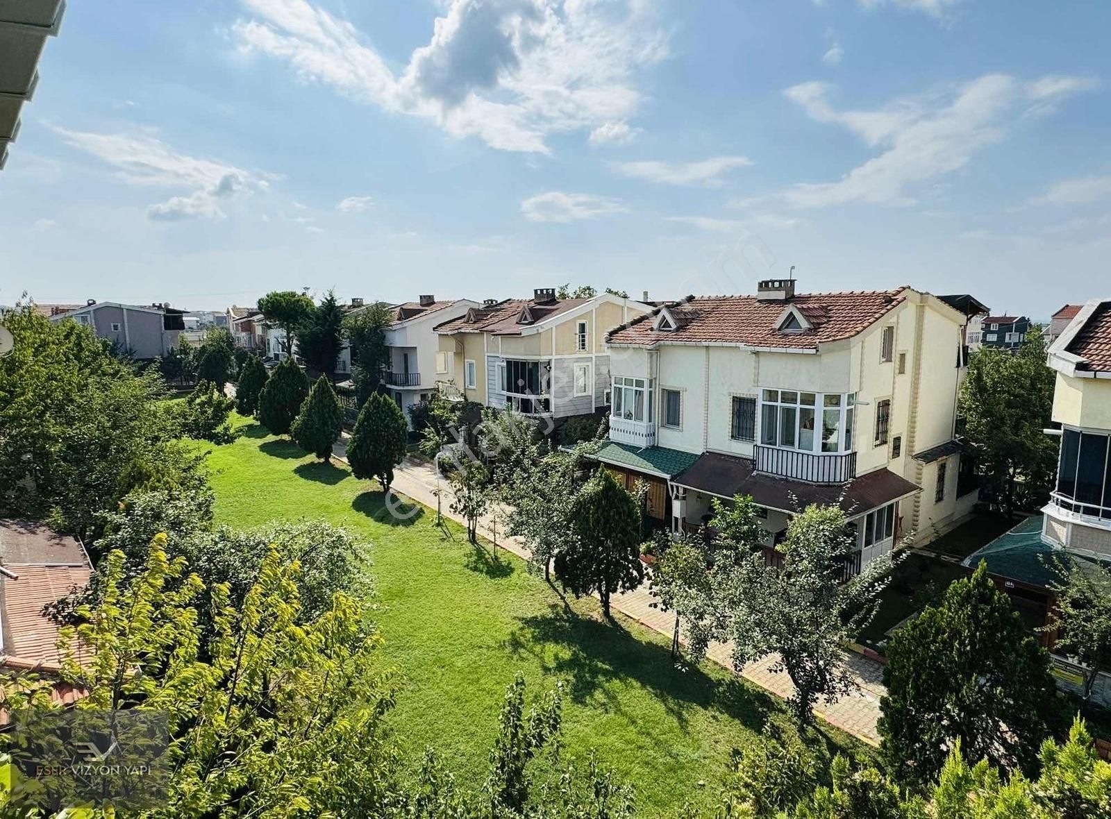 Marmaraereğlisi Yeniçiftlik Satılık Villa Eser Vizyon Site İçerisinde 4+1 Muhteşem Yazlık