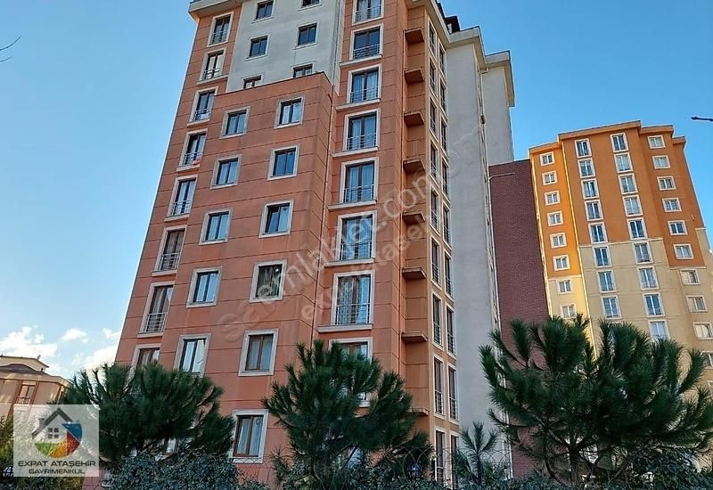 Ataşehir Küçükbakkalköy Kiralık Daire Ataşehir Let's Club Mevki Yenilenmiş Oturuma Hazır 3+1 120m2