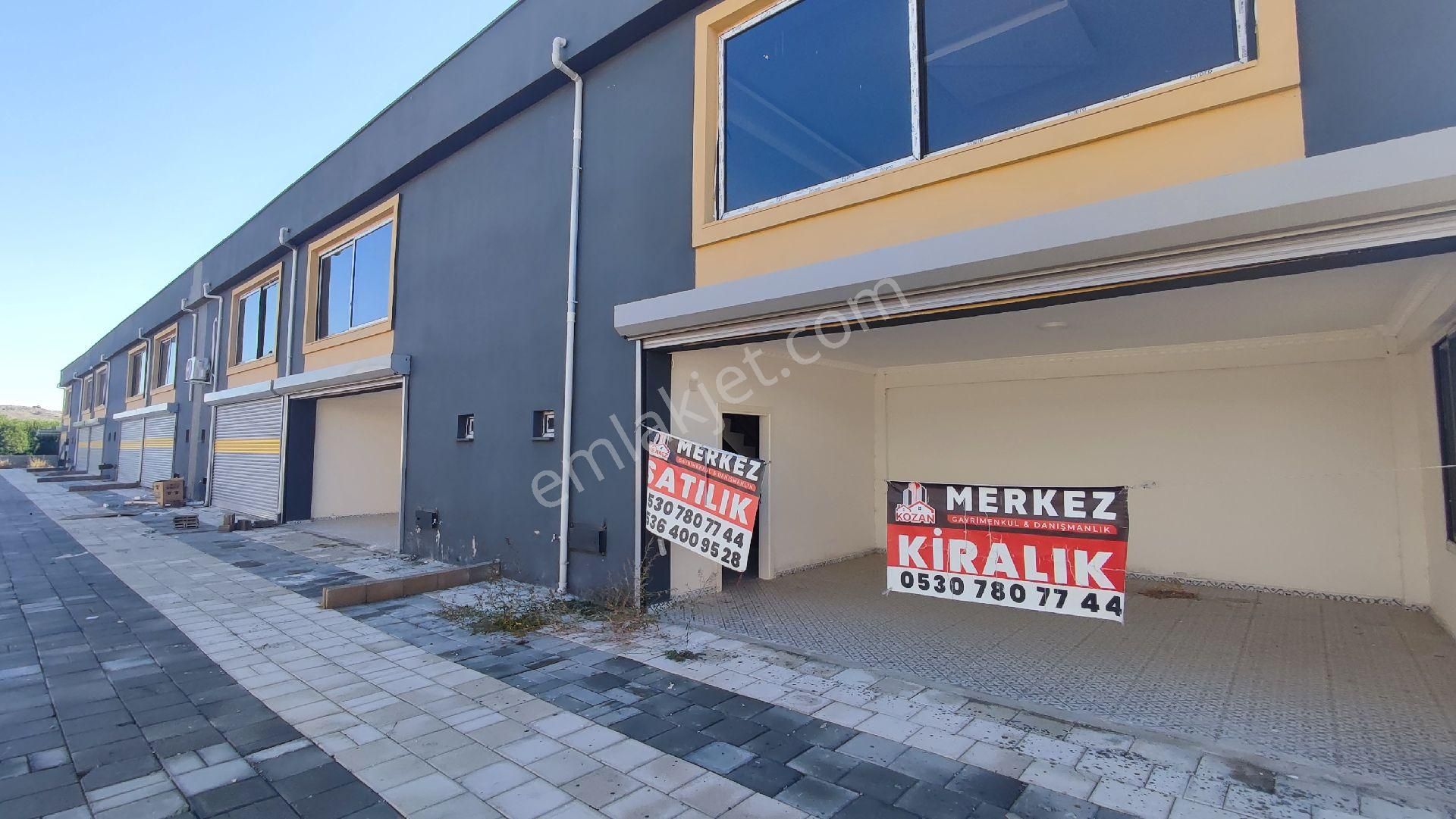 Kozan Varsaklar Kiralık Dükkan & Mağaza Kozan Merkez Emlak'tan Yeni Yapılan Galericiler Sitesinde 200 Metrekare Kiralık Dükkan