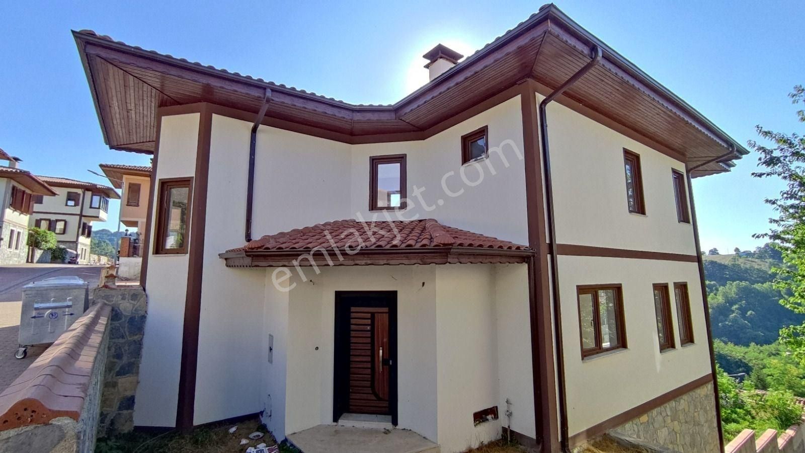 Başiskele Kılıçarslan Satılık Villa Altın Emlak’tan Bahçecik Beykoz Villaları 5+2 Villa deniz Manzaralı