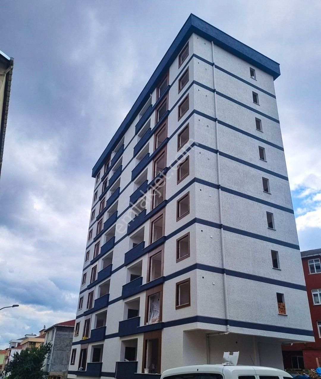 Çekmeköy Soğukpınar Satılık Daire Çekmeköyde 4+2 225 M2 Dubleks,iki Aile İçinde Uygundur