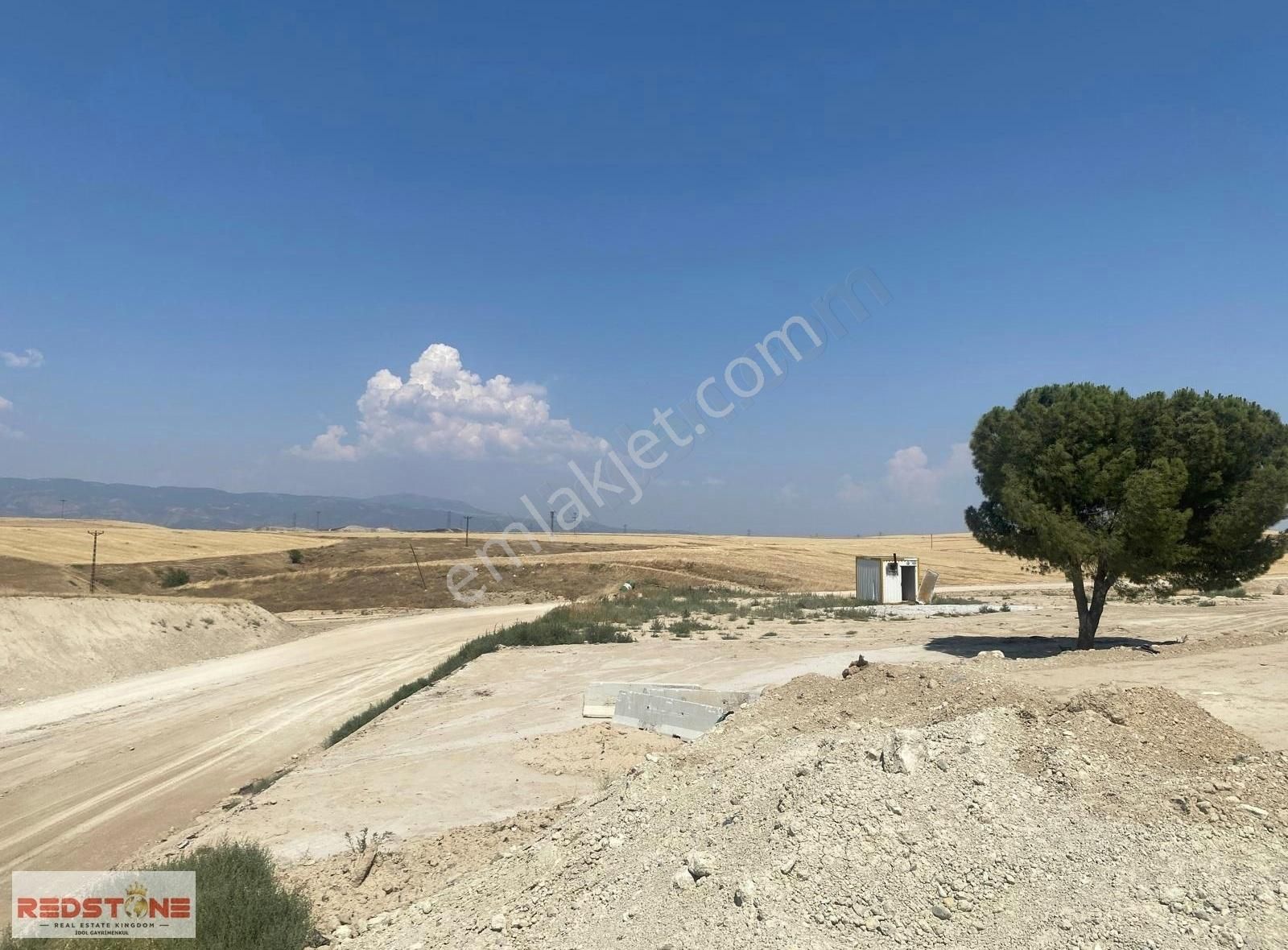 Redstone İdolden Kumkısık Traktörcüler Sitesi Karşısı Parsel - Görsel 2