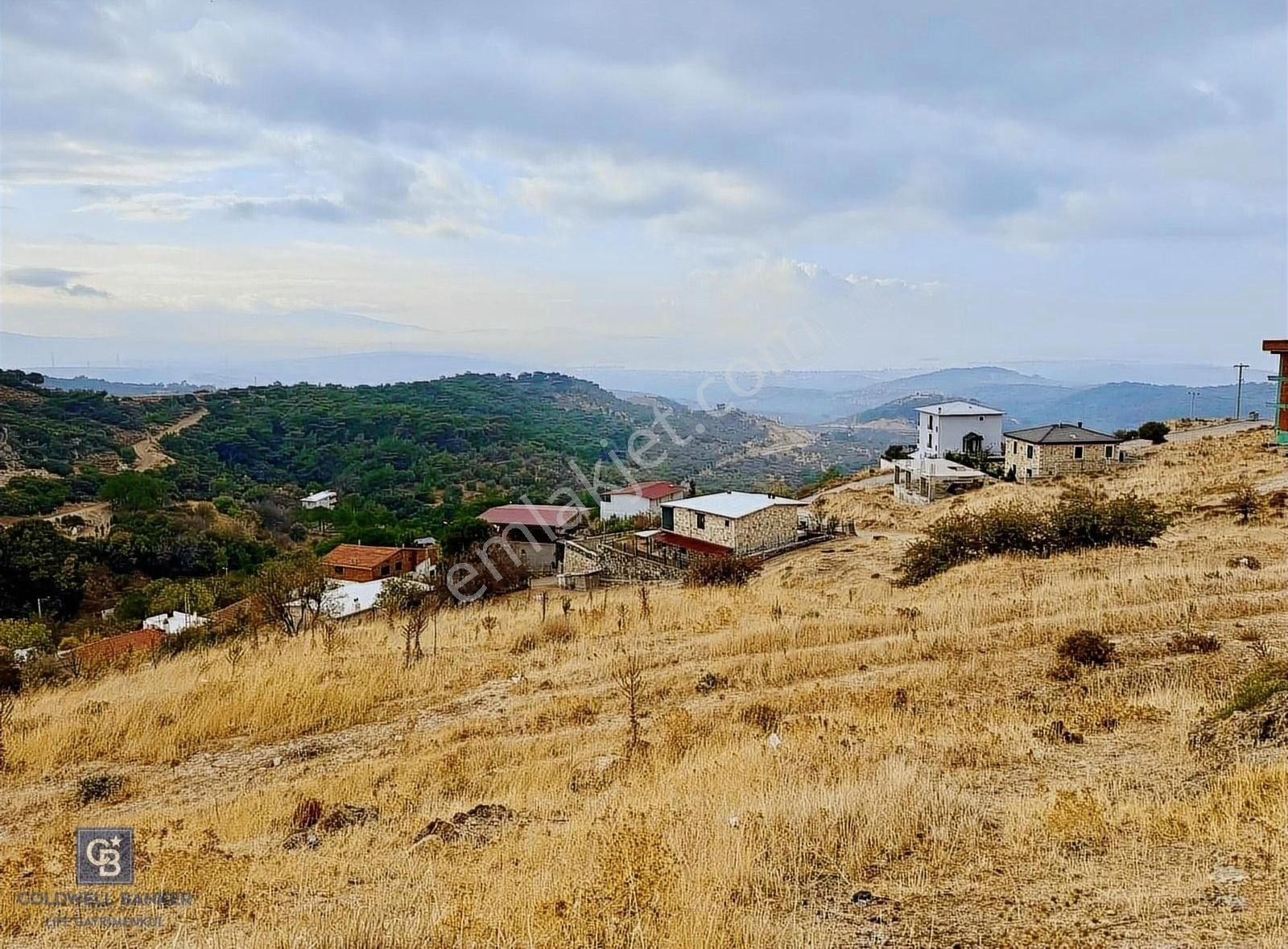 Aliağa Aşağışakran Satılık Villa İmarlı Aliağa Aşağı Şakranda Deniz Manzaralı Villa İmarlı Arsa