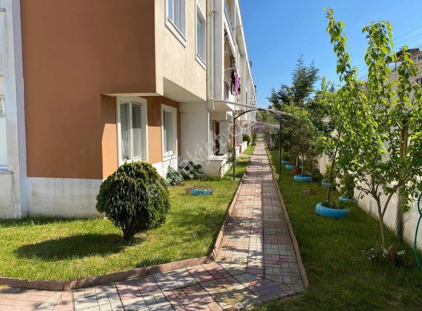 Kocaali Yalı Satılık Daire Nefes Sitesinde 2+1 Satılık Daire