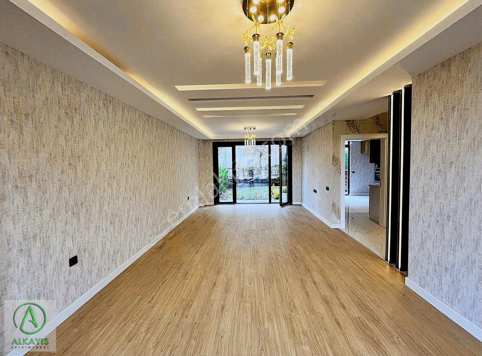 Pursaklar Merkez Satılık Villa Alkayış Emlak'tan Şehir Merkezinde 4+1 Yerden Isıtmalı Lüx Villa