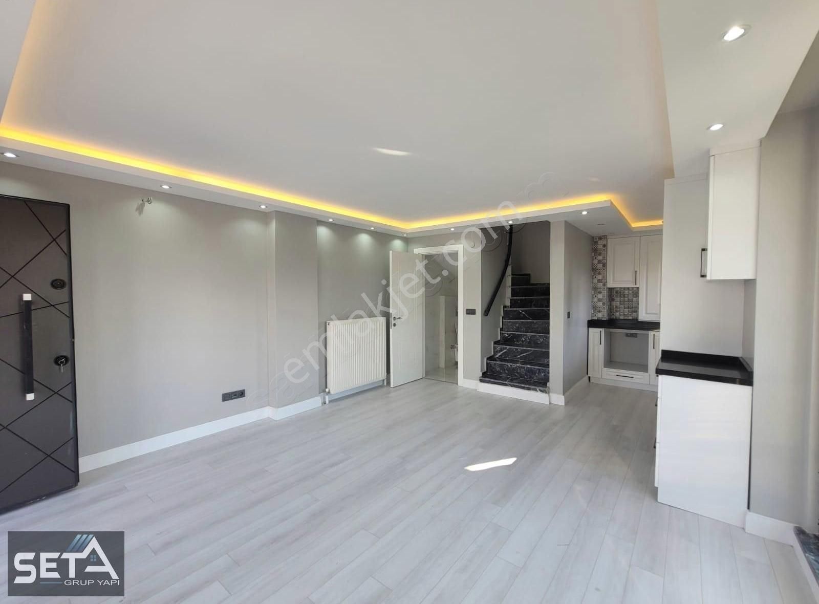 ▃▅▇seta Grup▇▅▃ Deniz Manzaralı 4+1 İskanlı Geniş Bahçeli Yazlık - Görsel 3