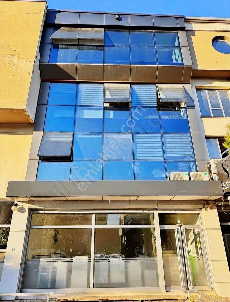 Karabağlar Karabağlar Kiralık Bina Karabağlar Yeşillik Caddesi Yakını Kiralık Kdvli 400m2 İş Yeri