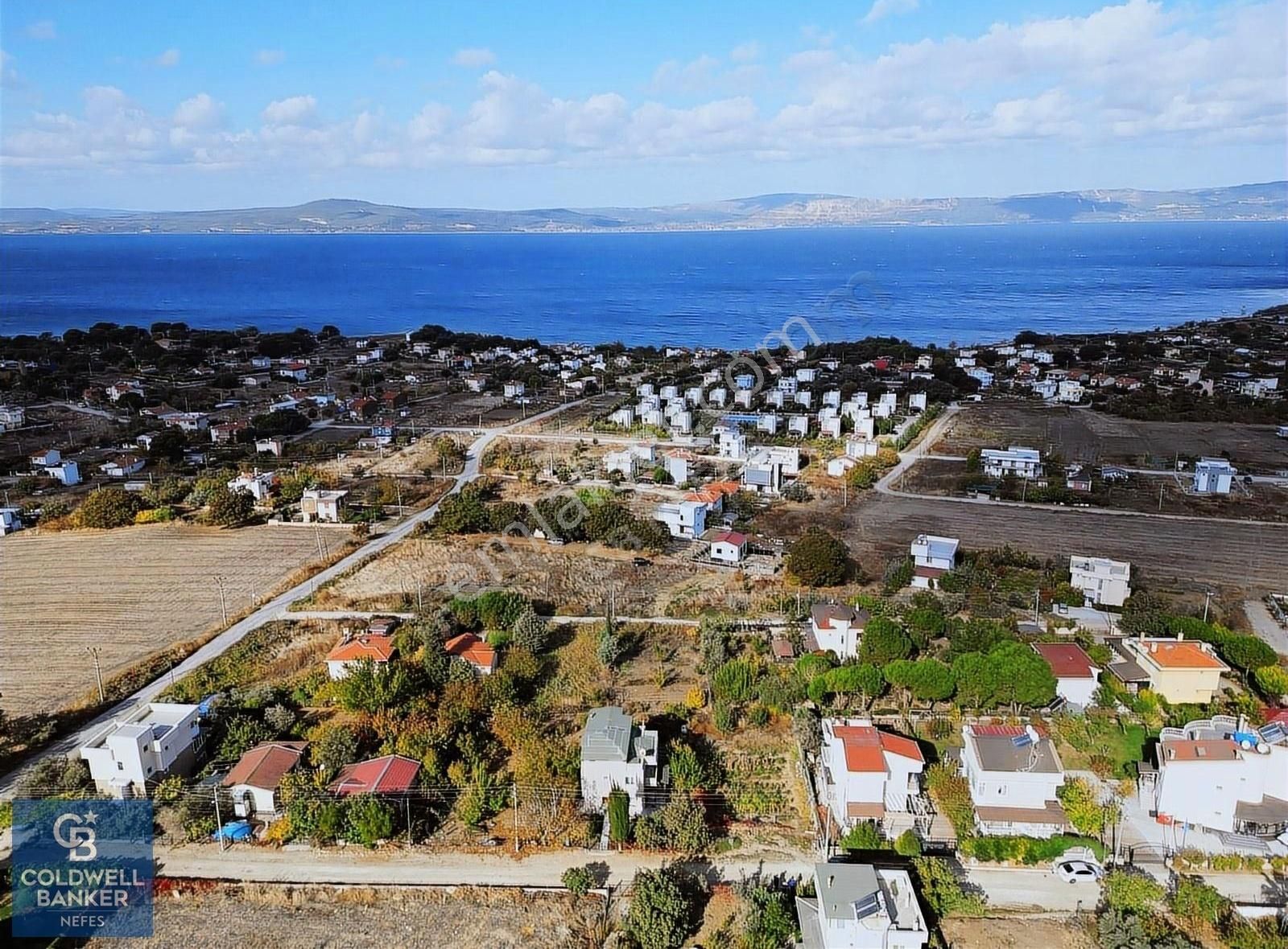 Çanakkale Merkez Yapıldak Köyü (Saltık) Satılık Villa İmarlı Çanakkale Merkez Yapıldak Saltık'da Boğaz Manzaralı İmarlı Arsa