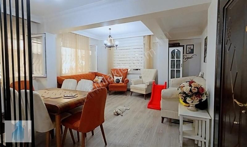 Güngören Güneştepe Satılık Daire Güngören Güneştepe De Satılık 3+2,170 M2 Ters Dublex Temiz Daire