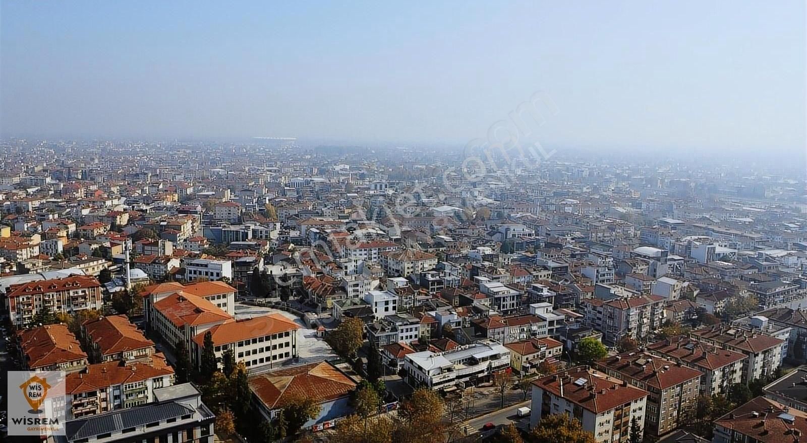 Adapazarı Cumhuriyet Satılık Bina Adapazarı Cumhuriyet Mah. Satılık Bina (2 Dükkan + 8 Ofis)