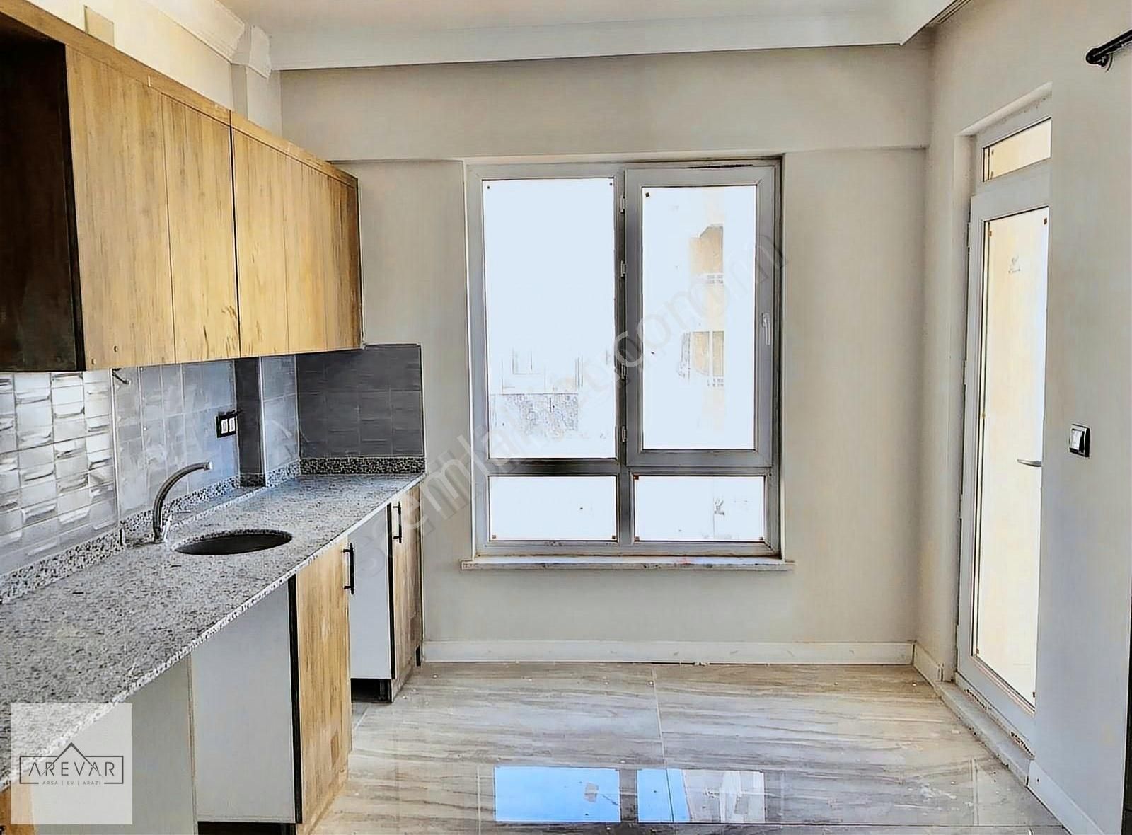 Şahinbey Geneyik Kiralık Daire Güneyşehir Gazi Konutları'nda Kiralık Sıfır 2+1 Daire