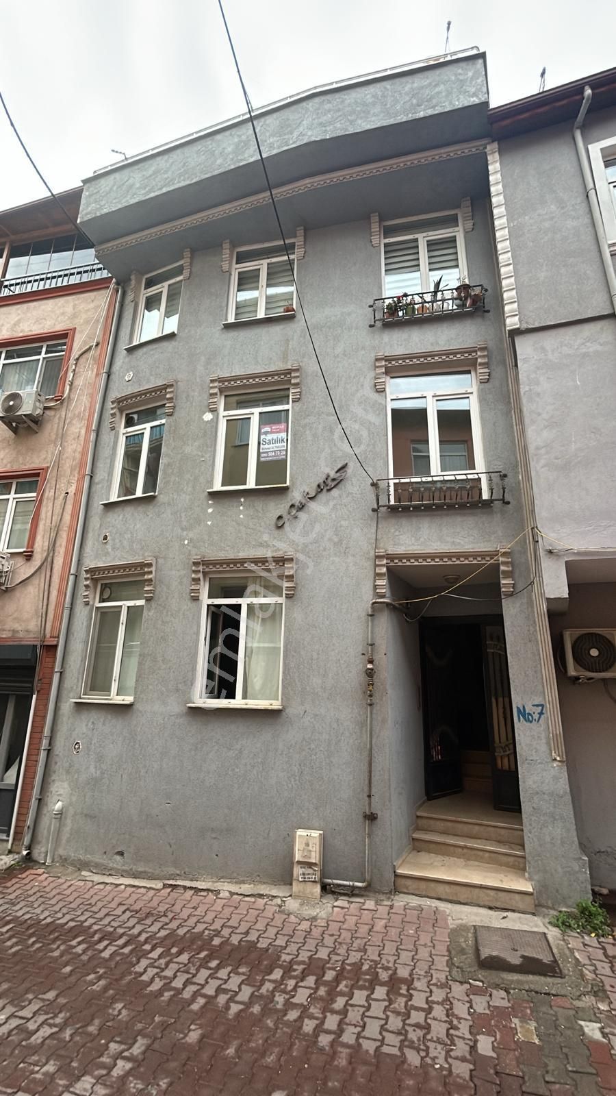 İzmit Erenler Satılık Daire Remax Palas'tan Erenler Mah. 2+1 Satılık Daire