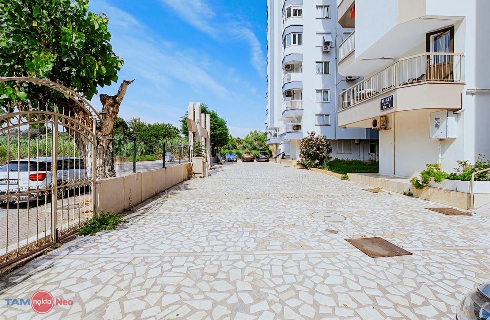 Muratpaşa Güzeloba Satılık Daire Güzeloba,örnekköy Plajı,açık Deniz Manzara,150m2 ,ayrı Mutfak