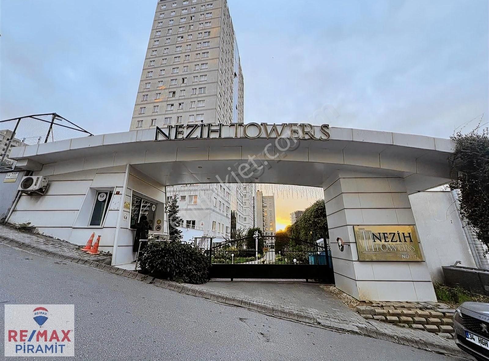 Ümraniye Tatlısu Satılık Daire Nezih Towers'ta Fırsat 1+1 Satılık Daire