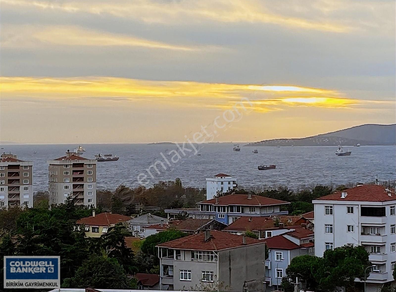 Pendik Sapan Bağları Satılık Daire Sapanbağları'nda Deniz Manzaralı İskanlı Binada 2+1 Satılık