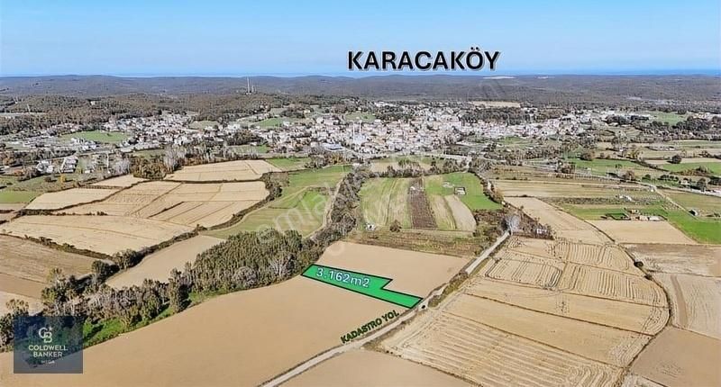 Çatalca Karacaköy Merkez Satılık Tarla Çatalca Karacaköy Köye 750metre Tek Tapu 3.162m² Tarlamız