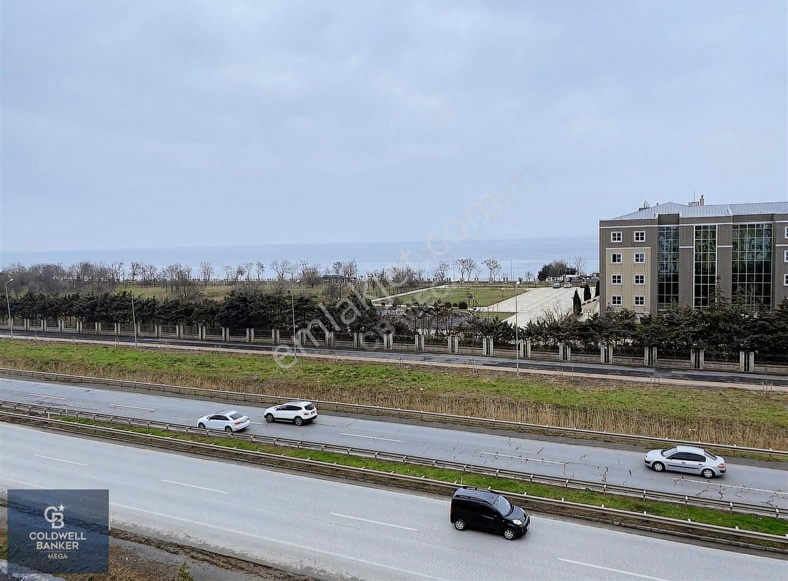 Silivri Selimpaşa Satılık Daire Selimpaşa Site İçerisinde Deniz Manzaralı Fırsat Dubleks Daire