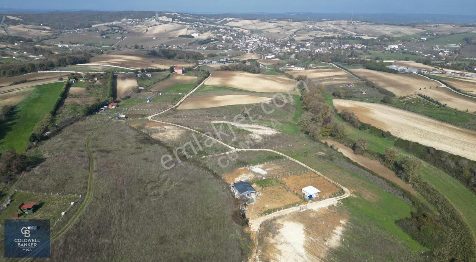 Çatalca Dağyenice Satılık Tarla Çatalca Dağyenice Mah Satılık 1100m² Köşe Parsel Arsa