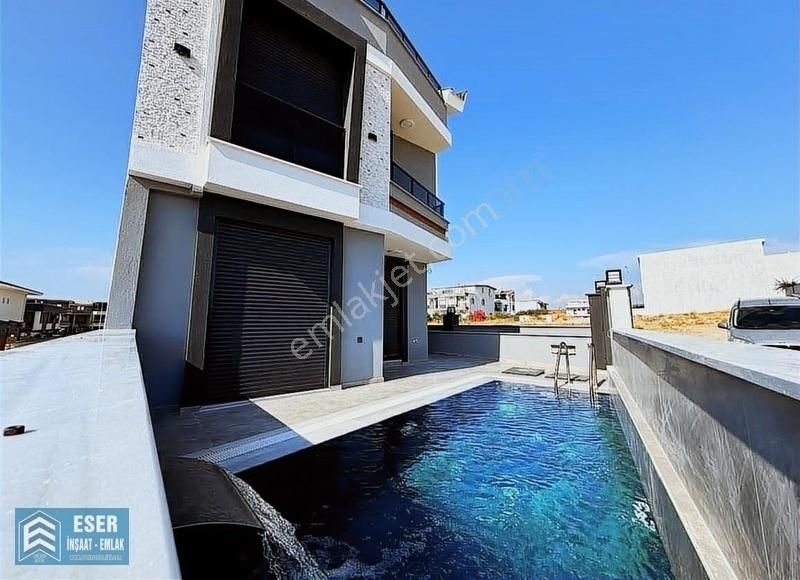 Didim Hisar Satılık Villa Didim'de Sıfır Villa Ön Cephe Müstakil Havuzlu 3 Oda 1 Salon