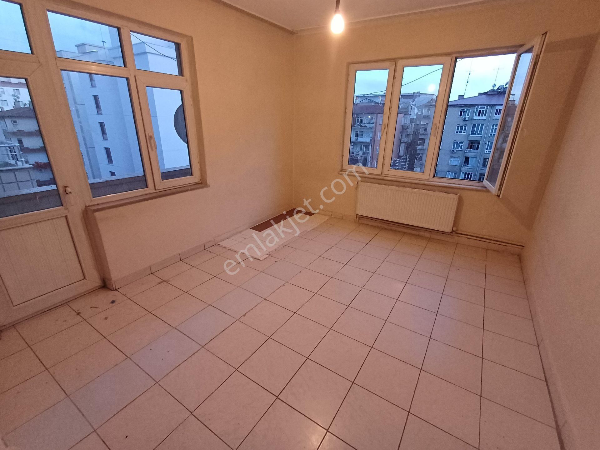 Kiralık 3+1 Daire Kurtismail Paşa 2. Sok Yenişehir Diyarbakır