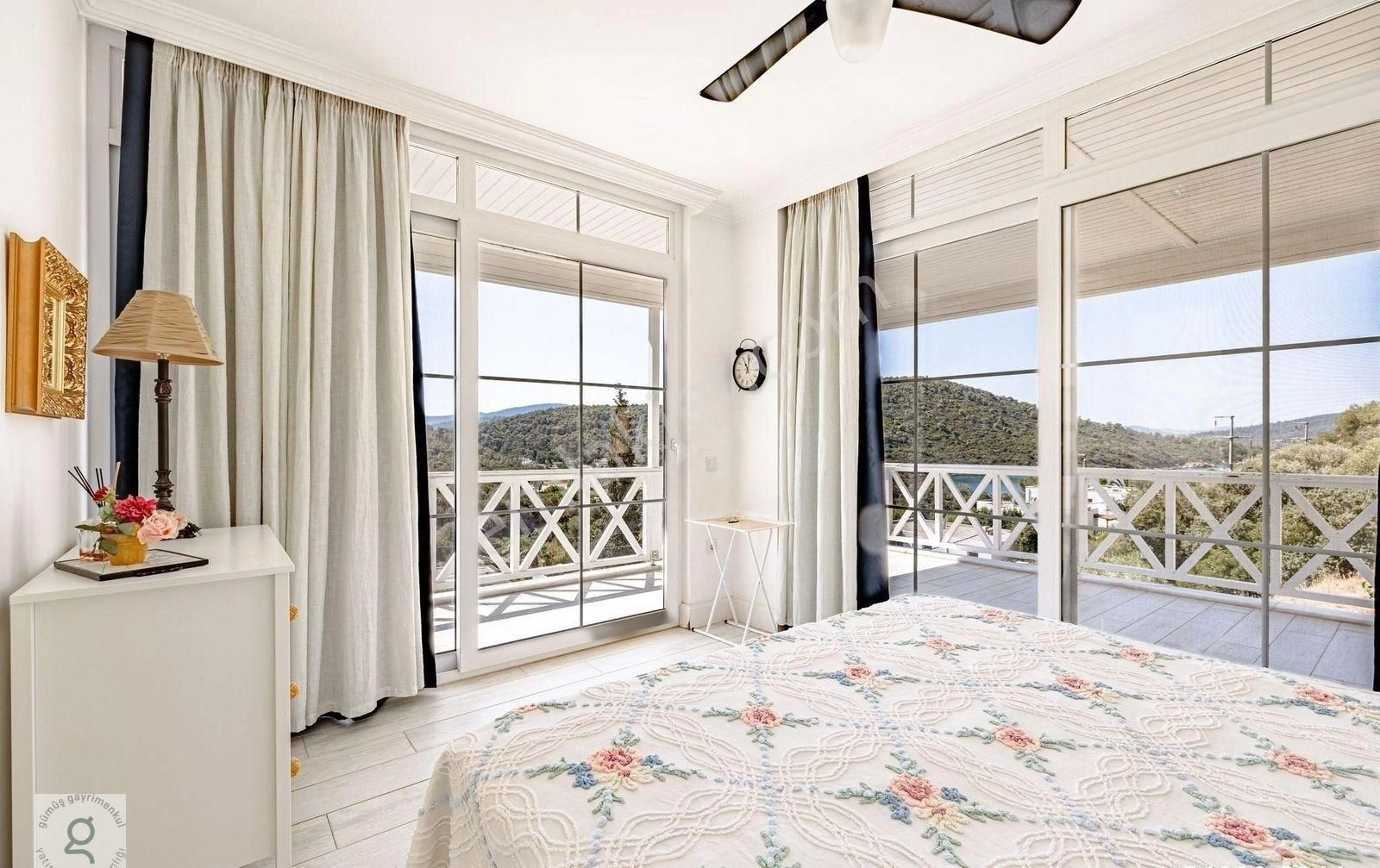 Bodrum Adabükü Çamlık Sitesi’nde Köşe Konumlu Manzaralı Villa. - Görsel 31