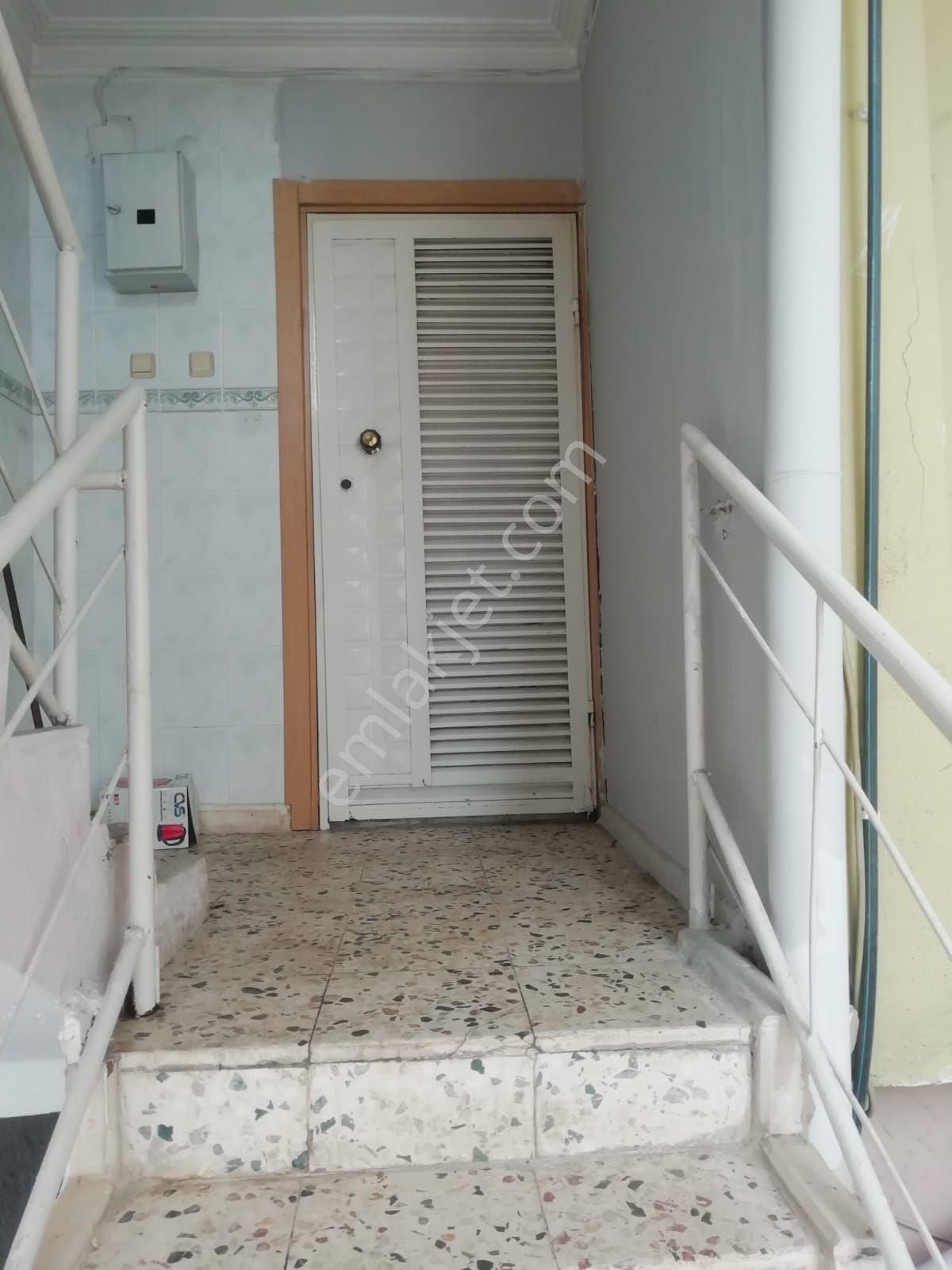 Seyhan İsmetpaşa Kiralık Müstakil Ev İsmetpaşa Mah Parkeli Kiralık 3+1