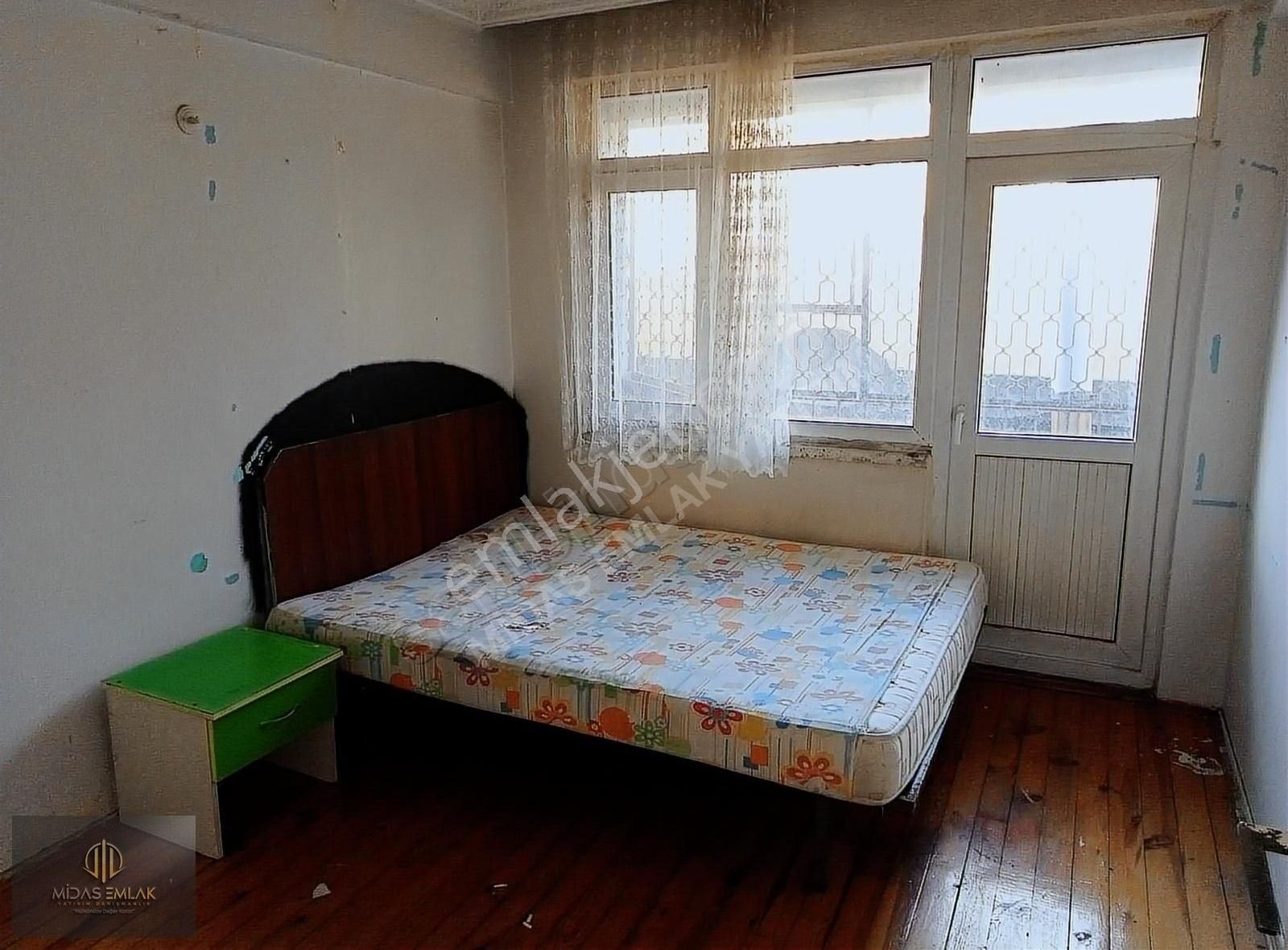 Giresun Merkez Hacısiyam Kiralık Daire Giresun Merkezde Sobalı 2+1 4.katta Kiralık Daire Aileye Uygundu