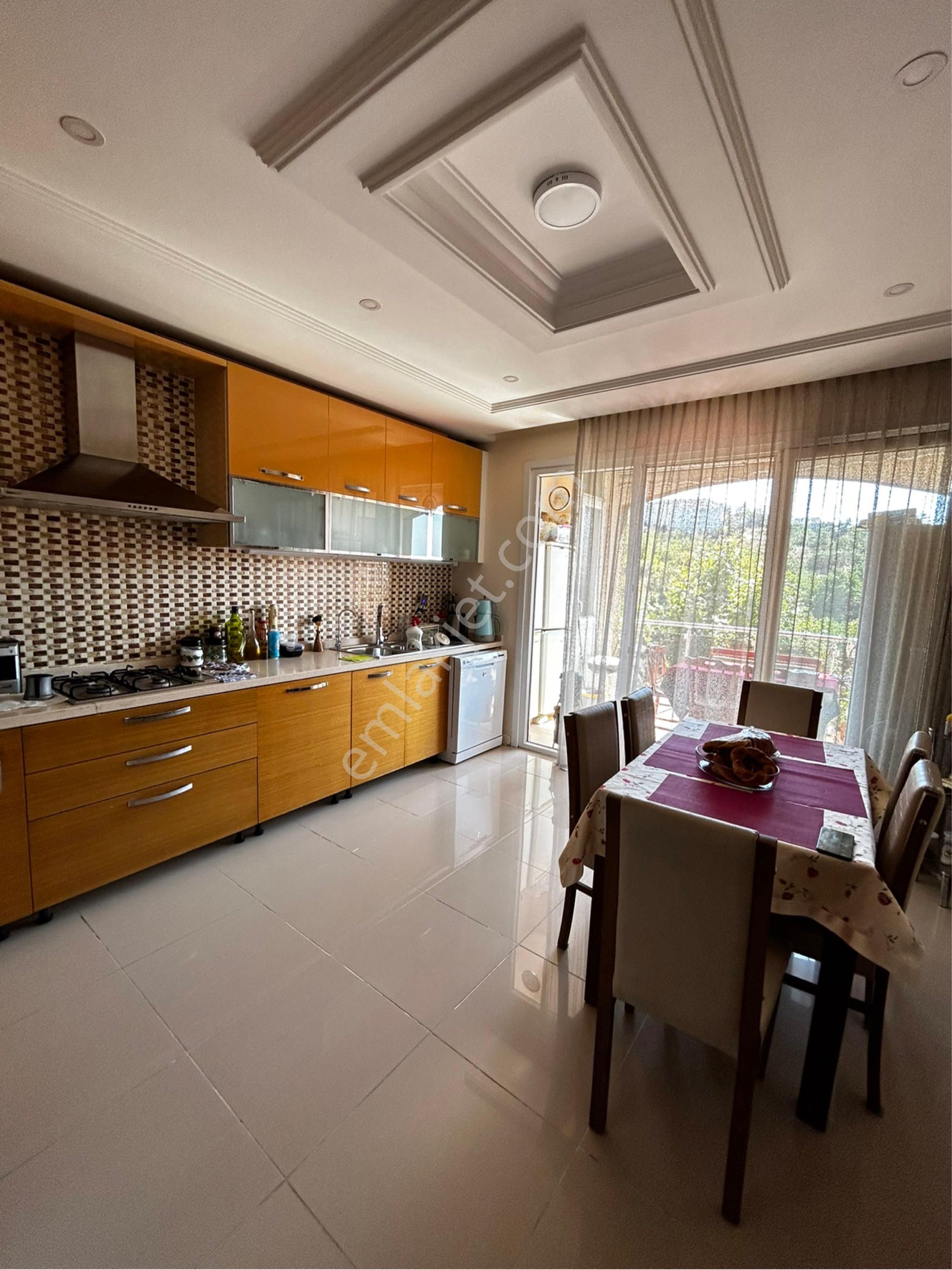 Deniz Manzaralı Satılık Deluxe Daire - Görsel 26