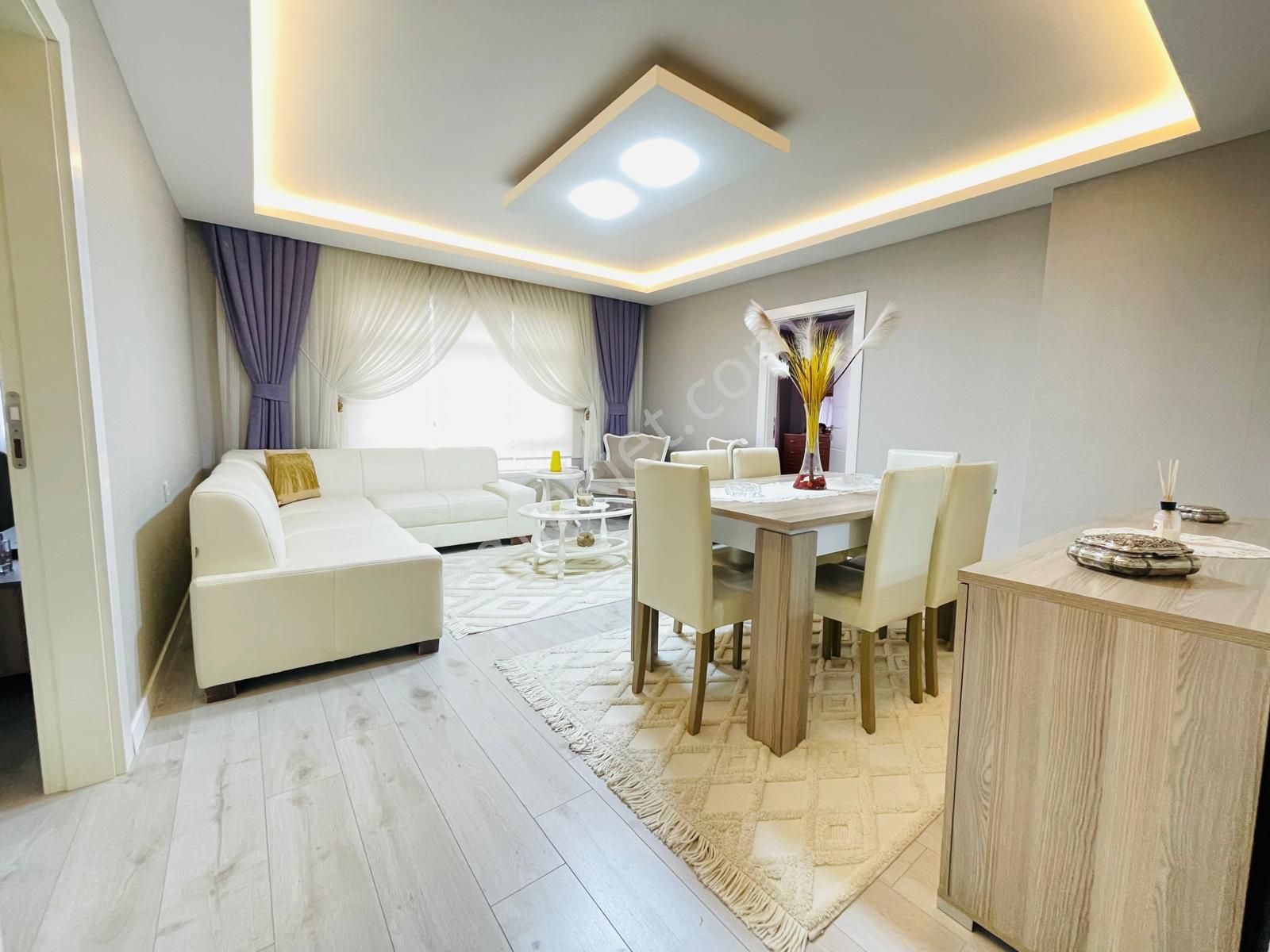 Çankaya Naci Çakır Satılık Daire Dikmen Naci Çakır'da Cadde Yakınında 3+1 120 M2 Ful Yapılı Daire