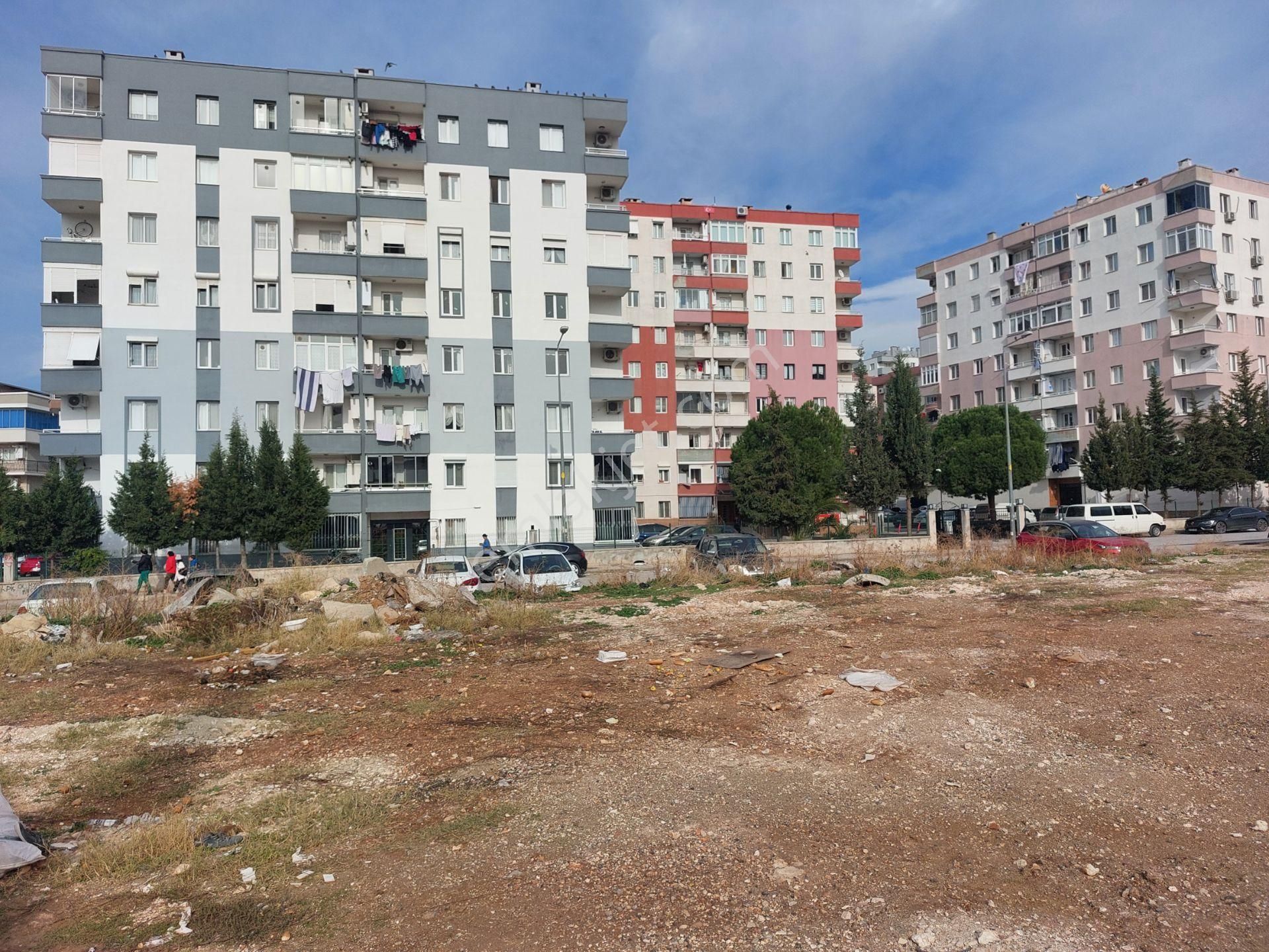 Buca Yıldız Satılık Daire Yıldız Mah.5m Migros Arkası Site İçi Doğalgalı Otoparklı 110m2 3+1 Daire