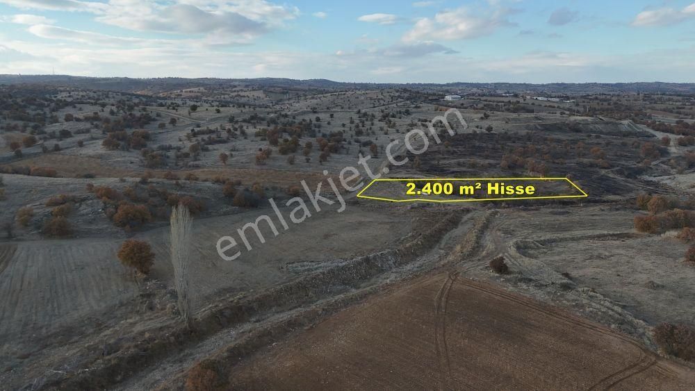 Eşme Dereköy Köyü Satılık Tarla Uşak / Eşme / Dereköy Mahallesinde 2.400 M² Hisseli Tarla