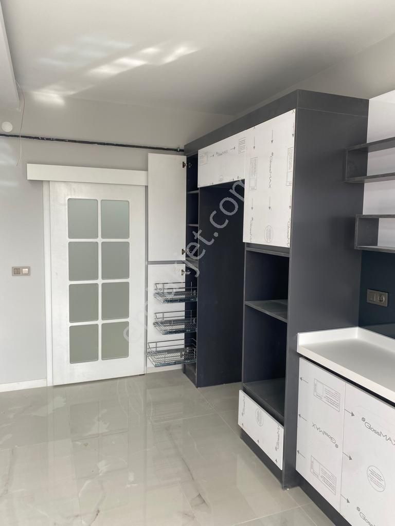 4+1 Sıfır Ebeveyn Banyolu,özel Garajlı Lüks Daire - Görsel 8