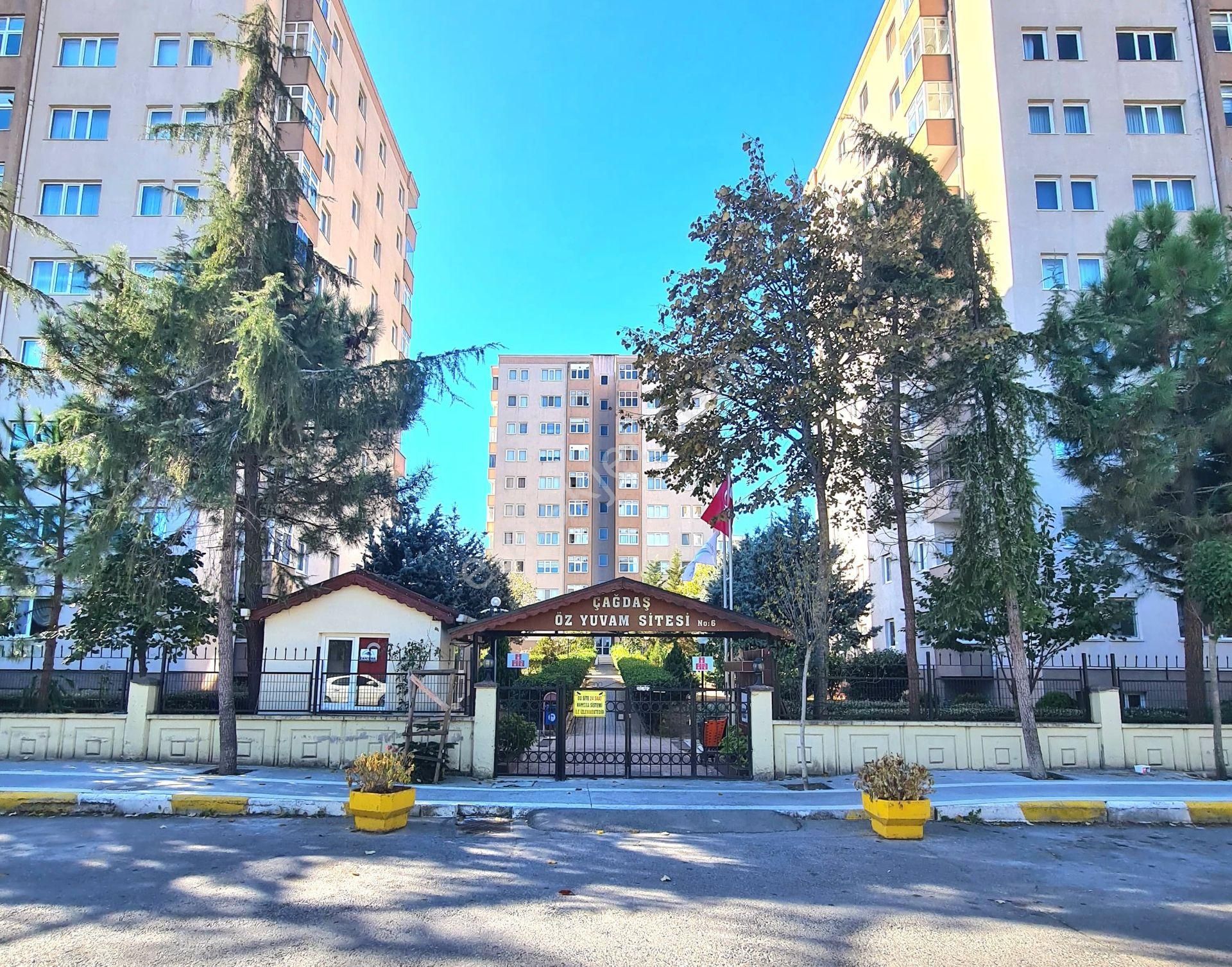 Pendik Yenişehir Satılık Daire Satılık 3+1 Daire - Pendik Yenişehir - Çağdaş Özyuvam Sitesi