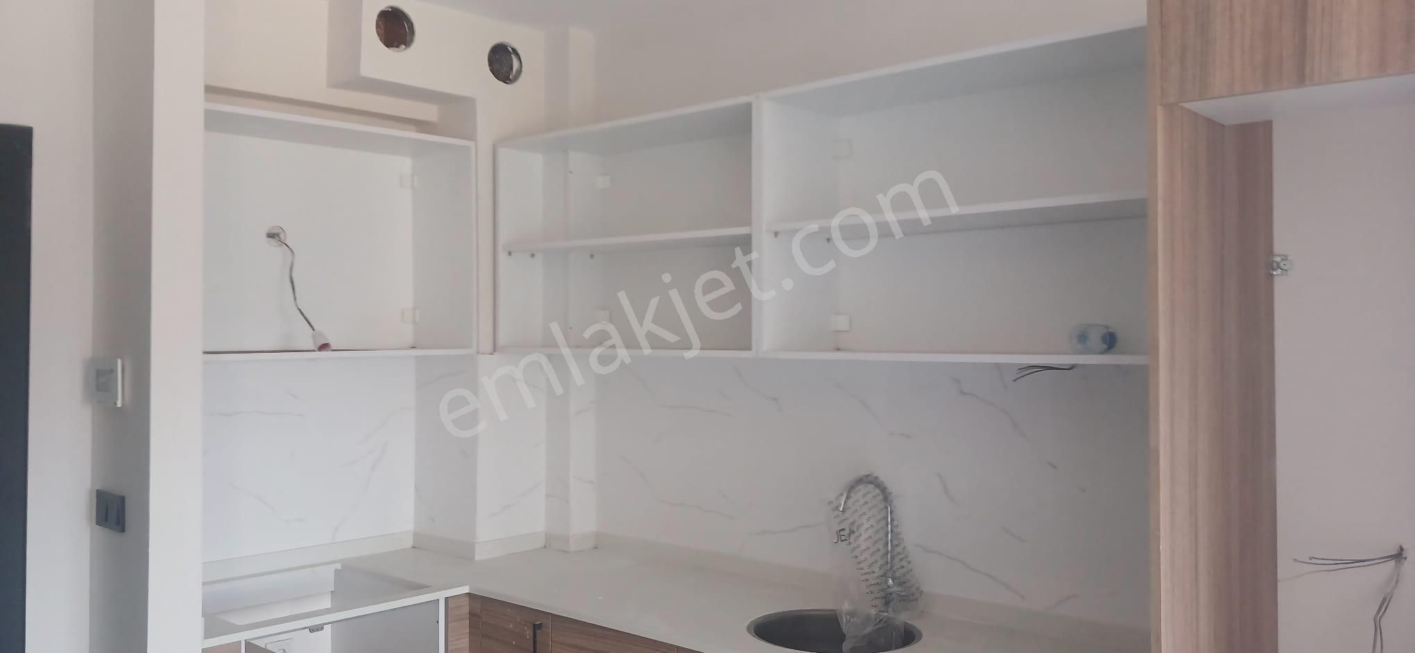 Çiğli Balatçık Satılık Daire Çiğli Balatcık'ta Satılık 45 M2 1+1 Daire