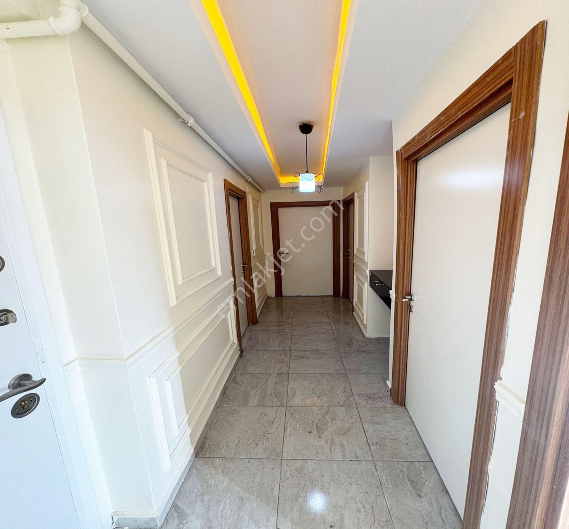 Sedef Gyo'dan Güzelyurt Metrobüs Yanında Acill Satılık Arakat Daire - Görsel 12